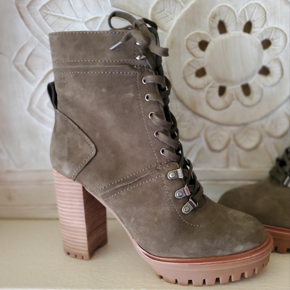 Vince Camuto Emebrila lace up boot